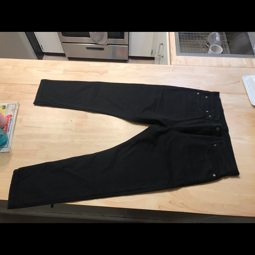 512 Levi’s Slim Tapered Jeans 36x30 Black